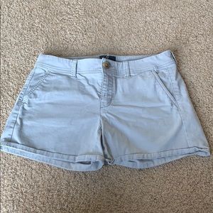 American Eagle Mid Thigh Shorts